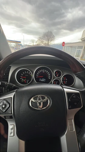 Toyota Sequoia Platinum , снимка 9