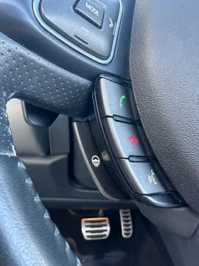 Land Rover Evoque Cabriolet - 57900 лв. / 29603.80 € - 84638501 12