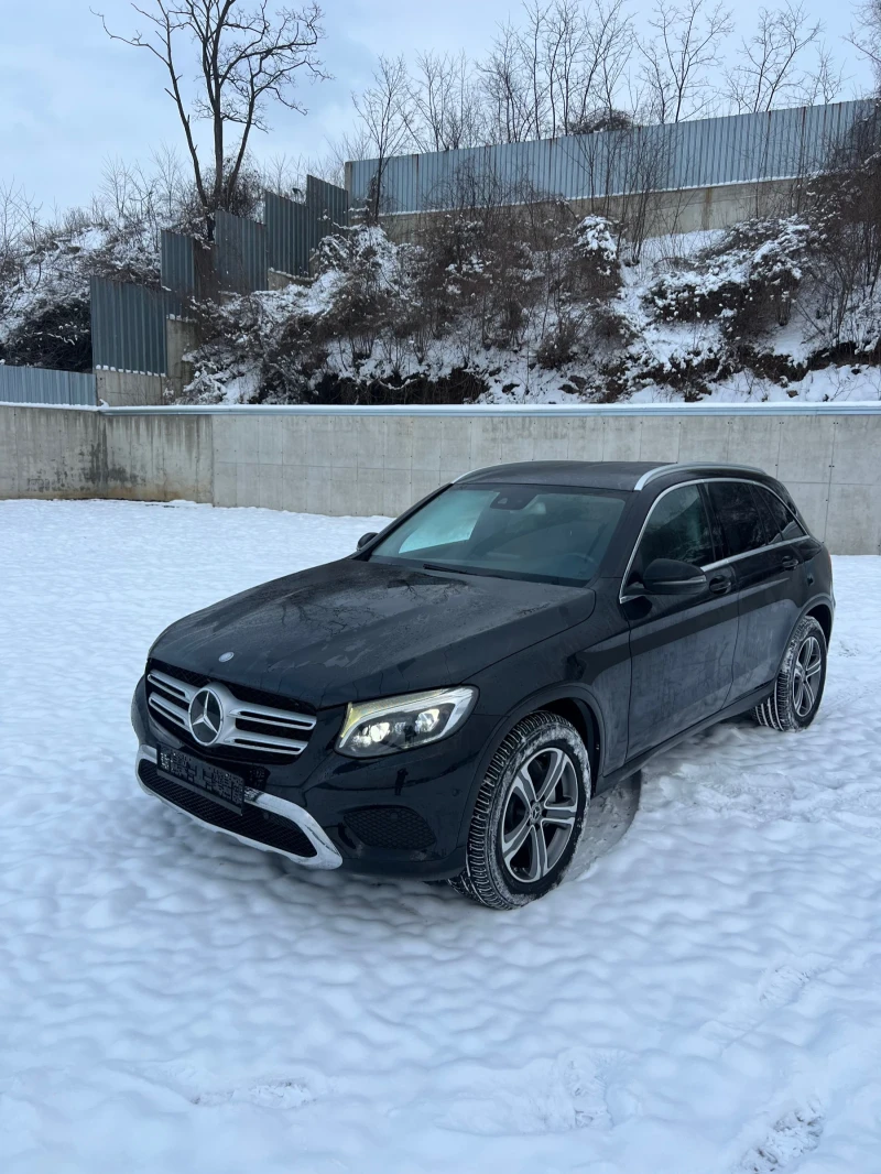 Mercedes-Benz GLC 220 Топ Топ Топ Състояние , снимка 12 - Автомобили и джипове - 48680288