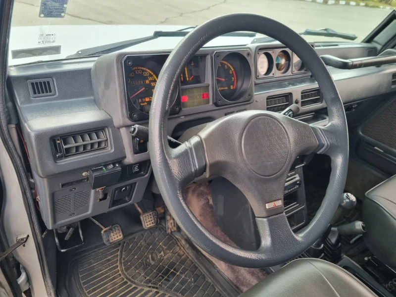 Mitsubishi Pajero 3.0v6, снимка 8 - Автомобили и джипове - 48830621