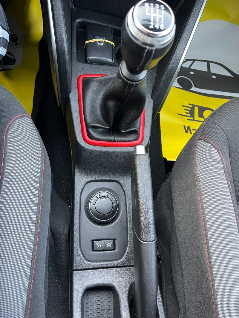 Dacia Duster 4х4, снимка 16 - Автомобили и джипове - 52840140