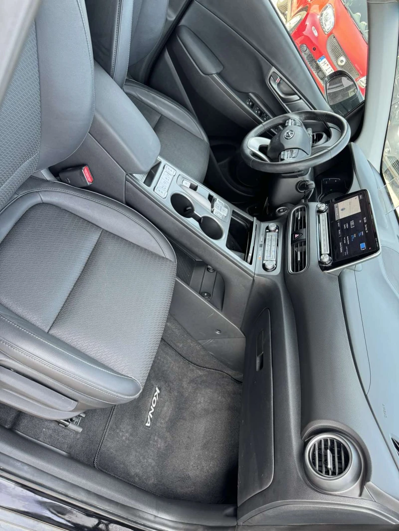 Hyundai Kona Hyundai Kona PREMIUM 64KWh/FEISLIFT/, снимка 14 - Автомобили и джипове - 52926091