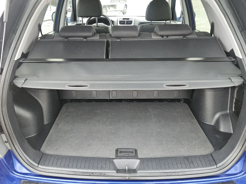 Kia Sportage 2.0i---140кс., снимка 9 - Автомобили и джипове - 53087553