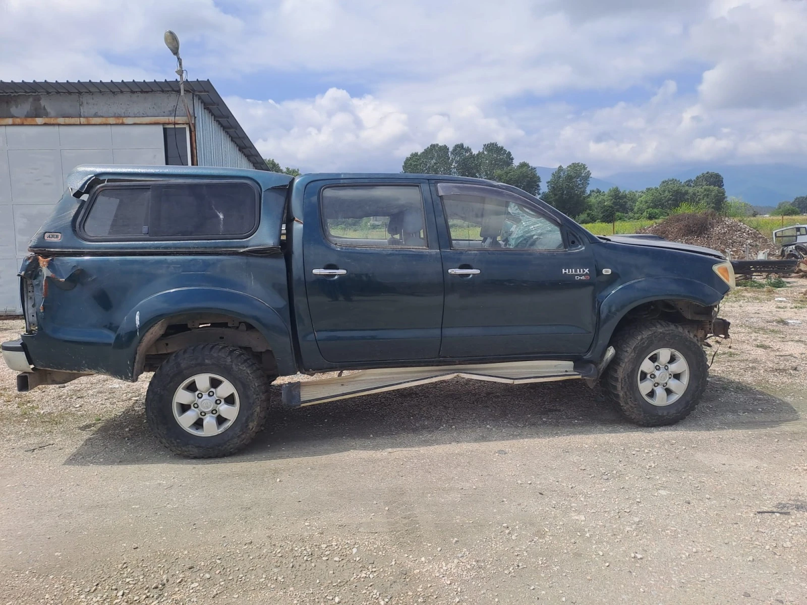 Toyota Hilux 3.0D4D - изображение 4