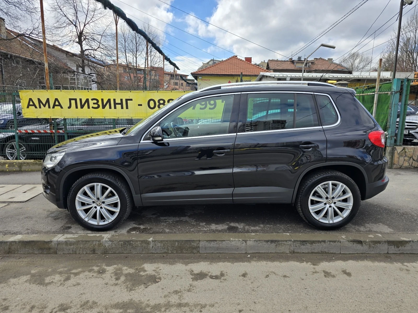 VW Tiguan 2.0 TDI HIGHLINE/4X4/AUTO - изображение 6