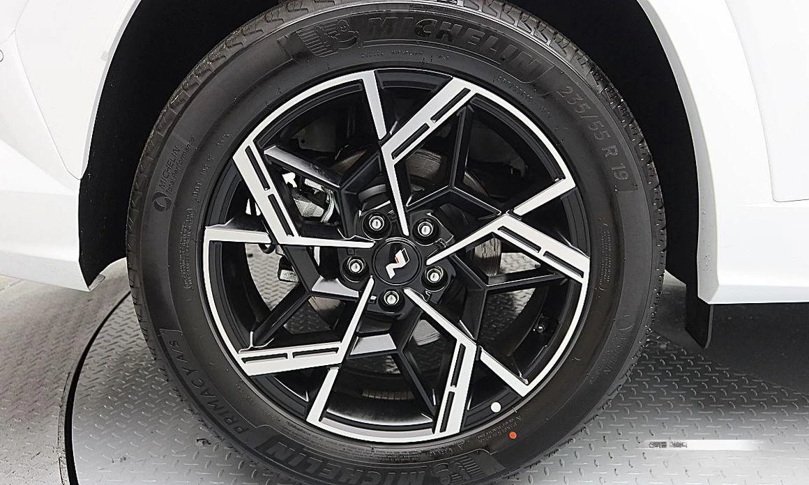 Hyundai Tucson Diesel 2.0 4WD N Line Inspiration - изображение 8