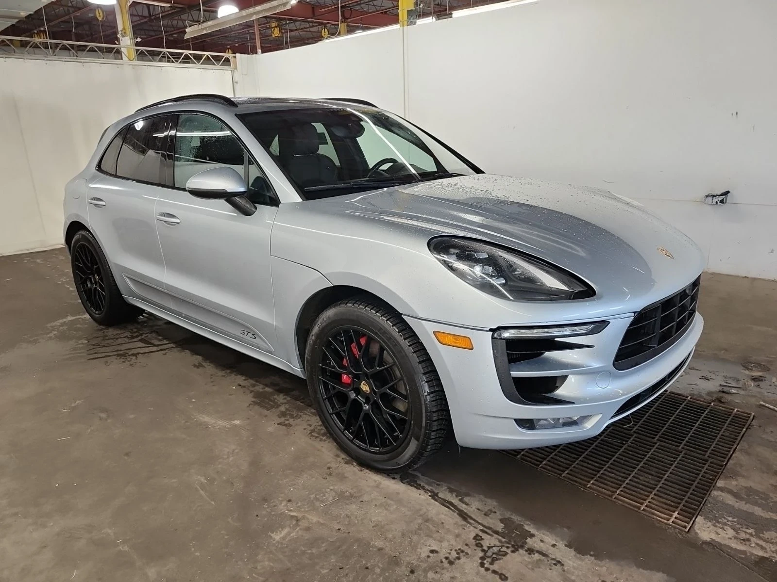 Porsche Macan GTS* Камера* Пано* Подгрев* Обдух - изображение 2
