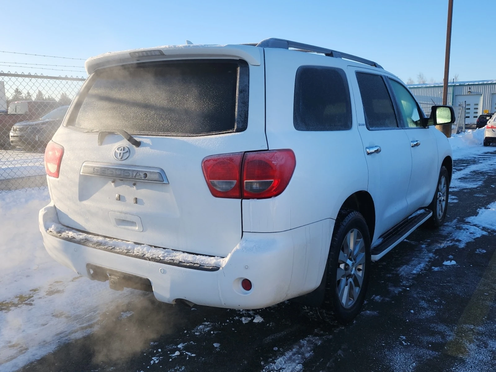 Toyota Sequoia LIMITED * * CARFAX * * АВТО КРЕДИТ * *  - изображение 3