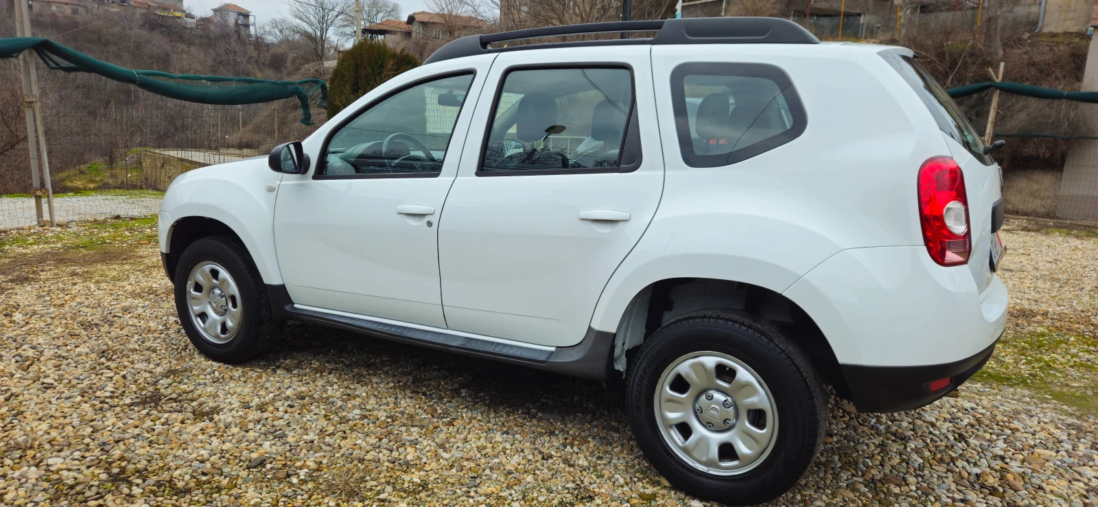 Dacia Duster 1, 6i* ЕВРО5* ГАЗОВ ИНЖЕКЦИОН* 2013г* КЛИМАТИК* ТО - изображение 10