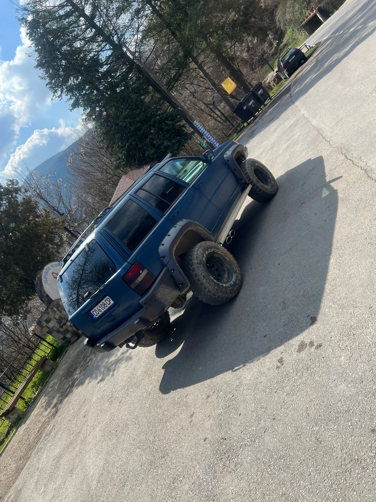 Jeep Grand cherokee 5.2 бензин, снимка 6 - Автомобили и джипове - 53798190