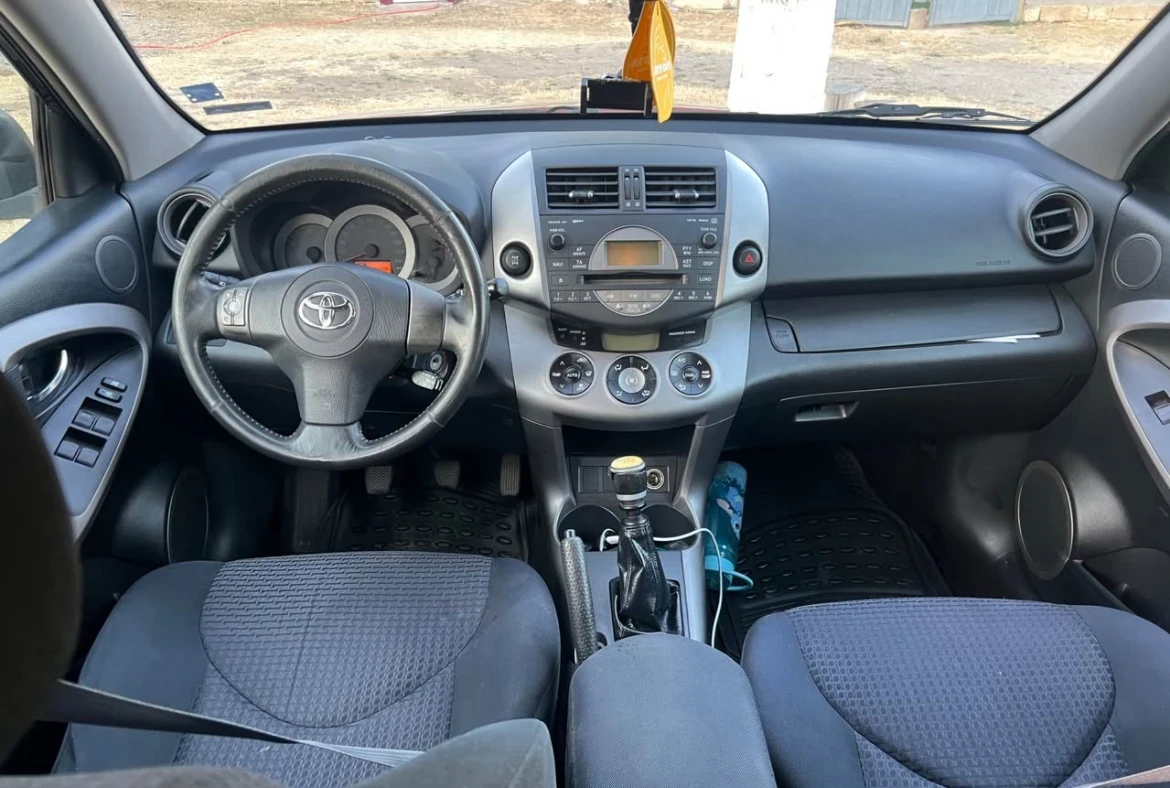 Toyota Rav4, снимка 3 - Автомобили и джипове - 53950899