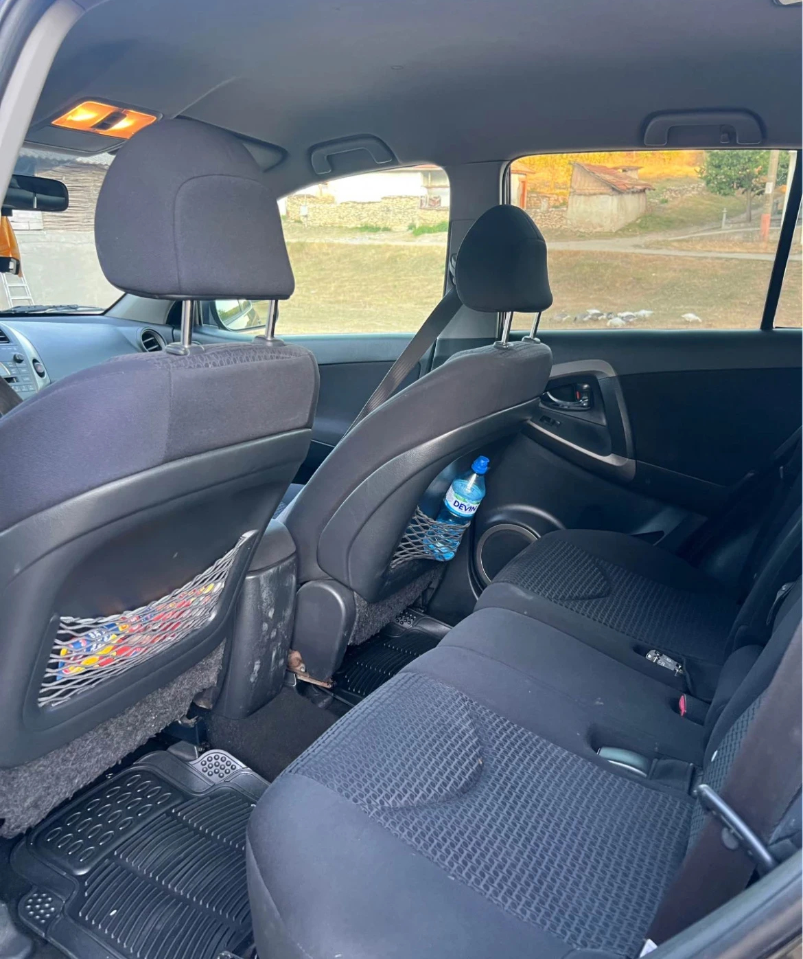 Toyota Rav4, снимка 5 - Автомобили и джипове - 53950899