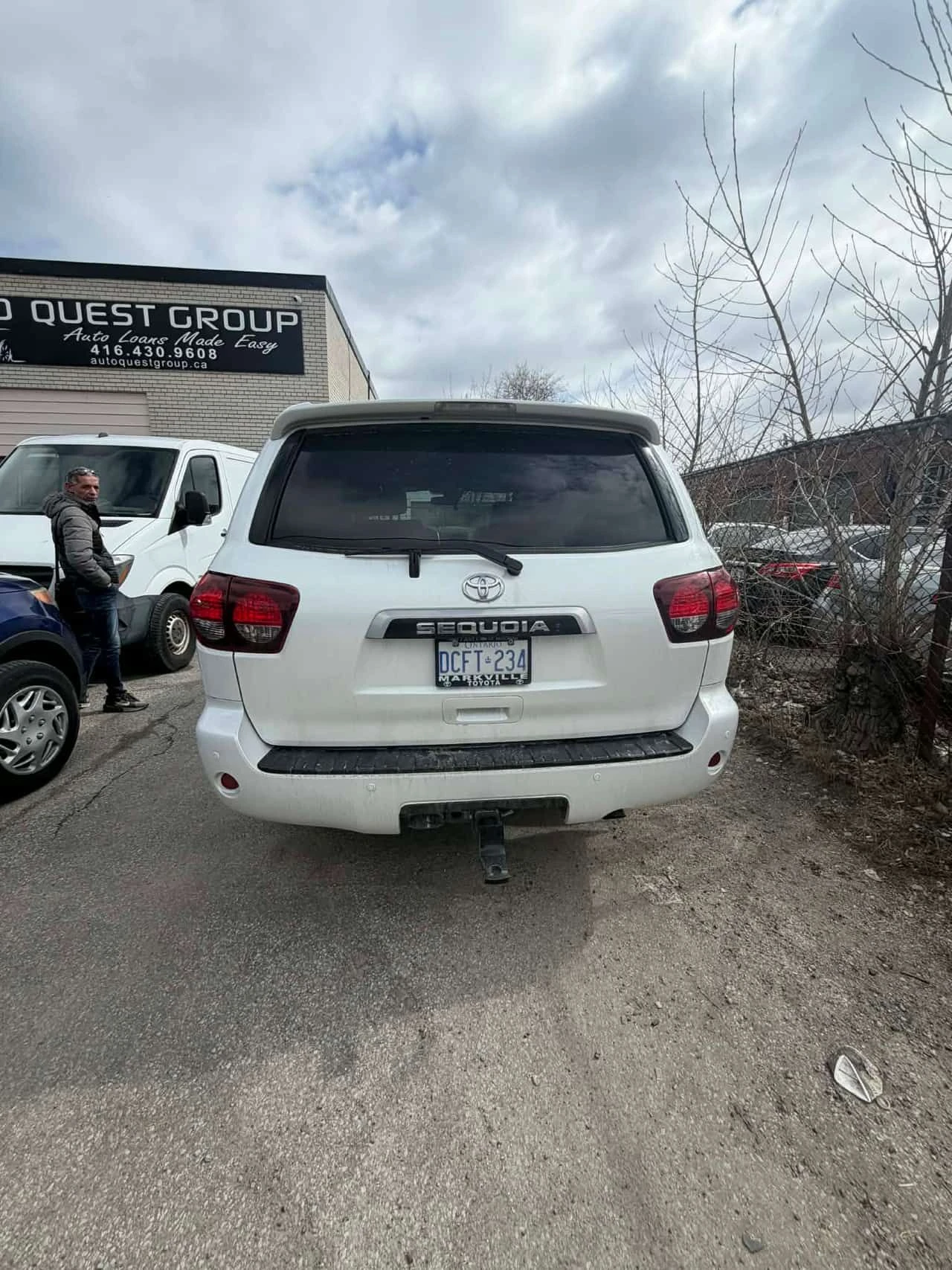 Toyota Sequoia * Platinum * CARFAX * ЛИЦЕНЗИРАН ДИЛЪР, снимка 4 - Автомобили и джипове - 54021104