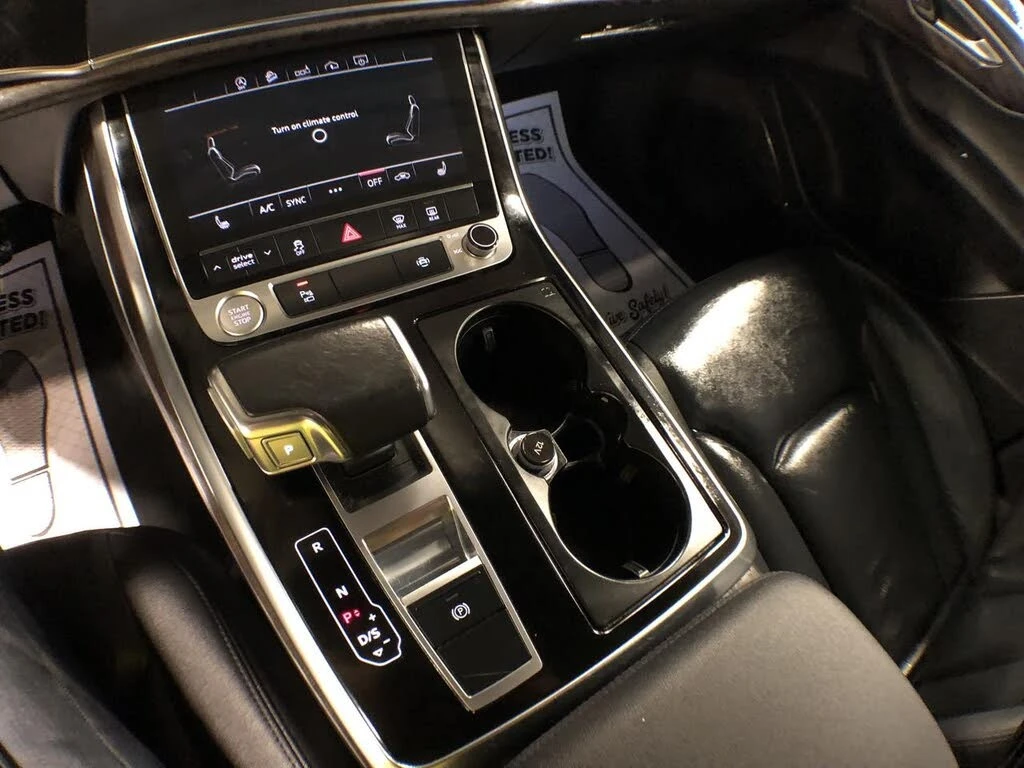 Audi Q7 55 TFSI quattro Komfort, снимка 11 - Автомобили и джипове - 55422151
