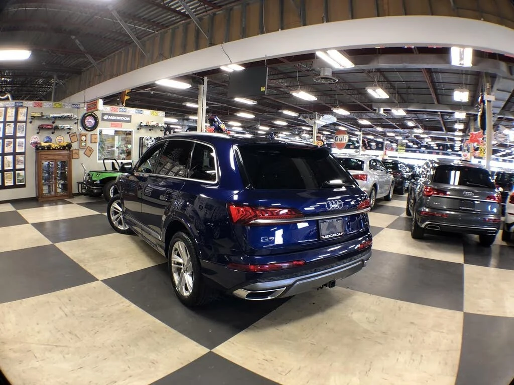 Audi Q7 55 TFSI quattro Komfort, снимка 2 - Автомобили и джипове - 55422151