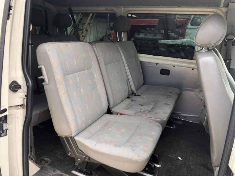 VW T5 Vw T5 2.5 174кс НА ЧАСТИ !, снимка 6 - Бусове и автобуси - 45038870