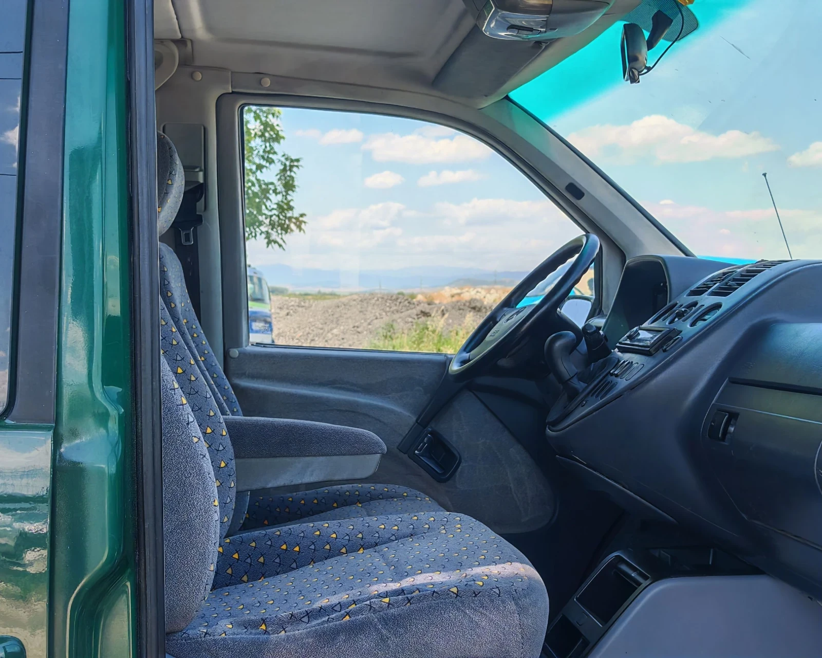 Mercedes-Benz V 220 2.2 ДИЗЕЛ 122 К.С. 7МЕСТА! УНИКАЛНО СЪСТОЯНИЕ , снимка 10 - Бусове и автобуси - 55232995