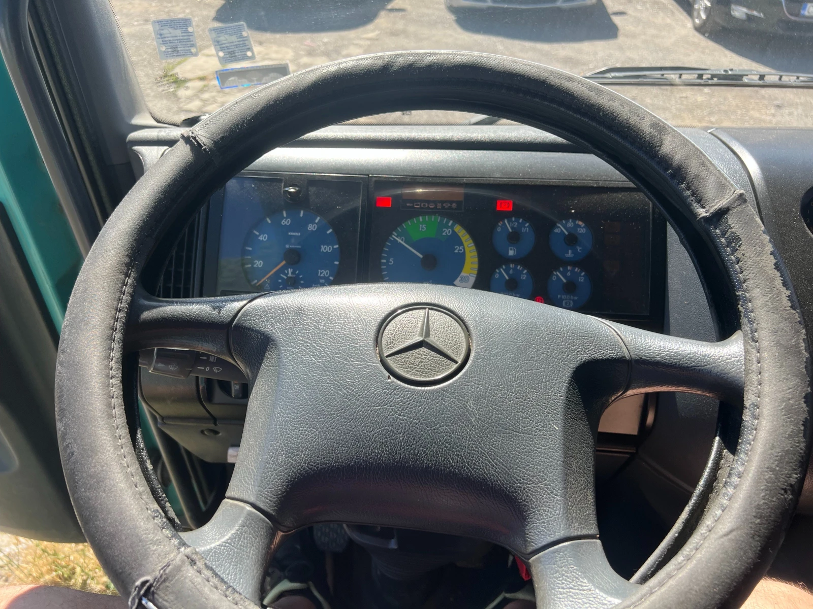 Mercedes-Benz 815  - изображение 7