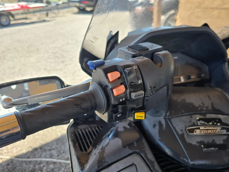 Suzuki Burgman 650куб., снимка 5 - Мотоциклети и мототехника - 51909237