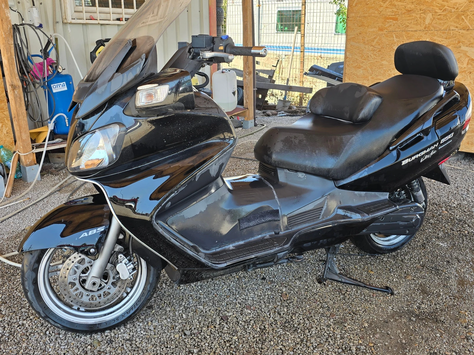 Suzuki Burgman 650куб. - изображение 8