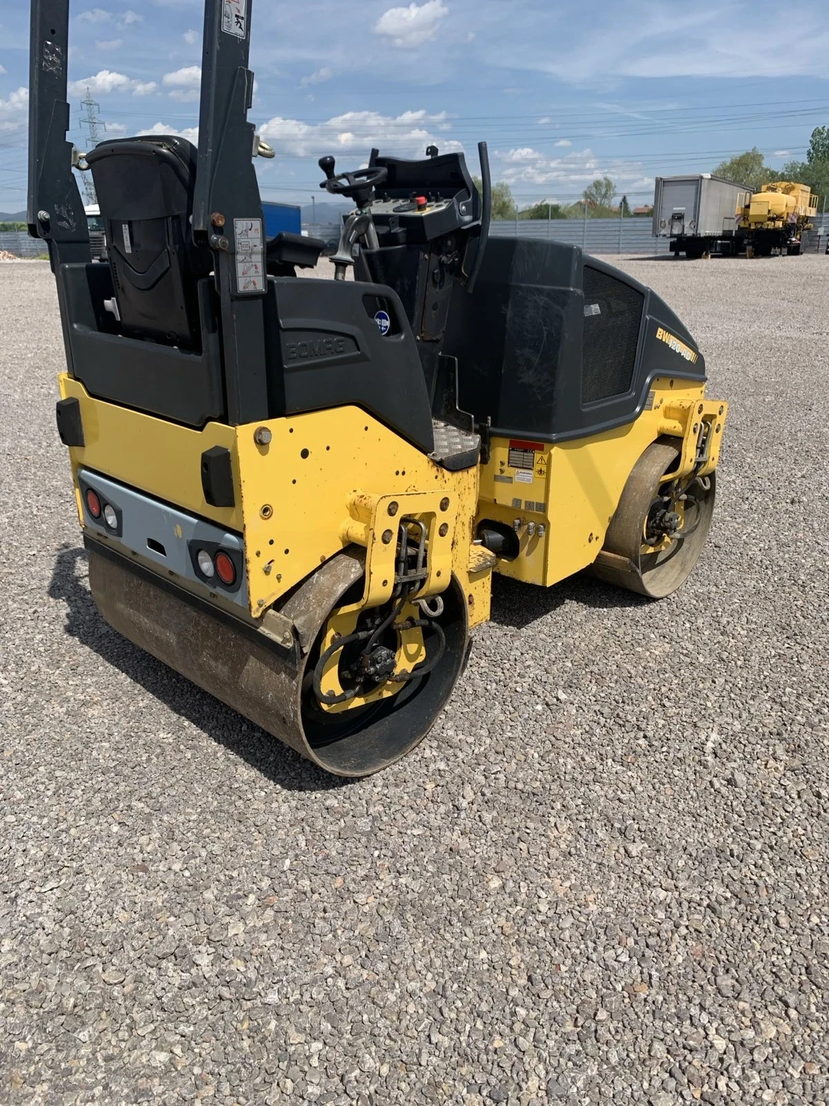 Валяк BOMAG BW 120 AD-5 - изображение 4