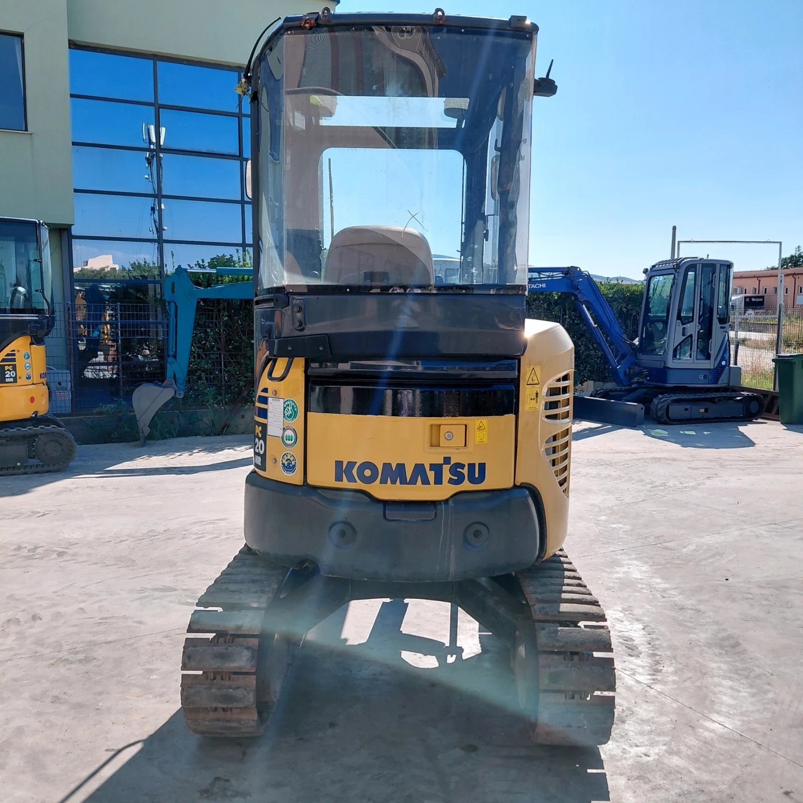 Багер Komatsu PC20MR-3 * НАЛИЧЕН * 690 МОТОЧАСА * , снимка 4 - Индустриална техника - 53887741