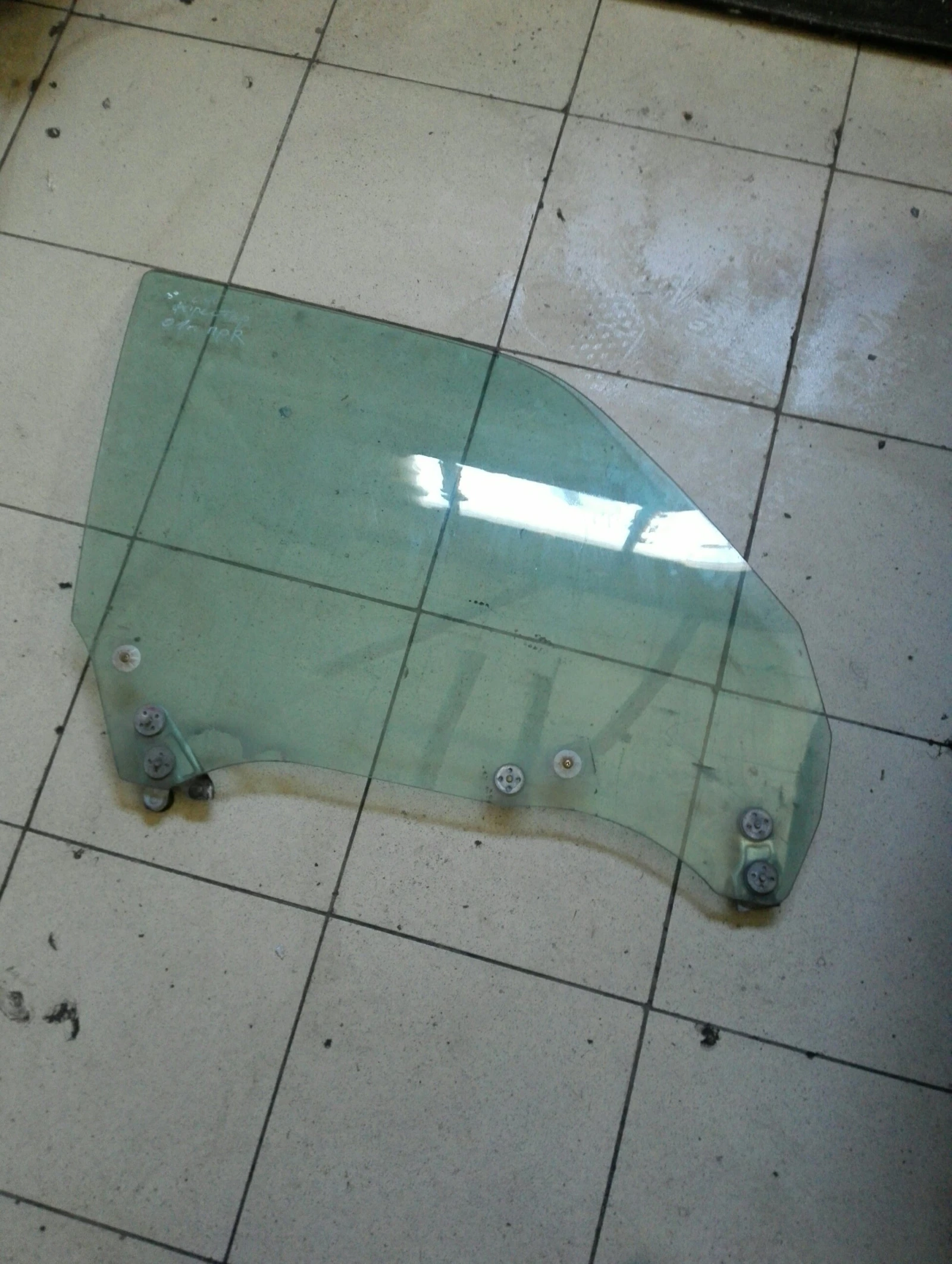 ������ ������ ����� ������ �������� 01� | Mobile.bg � ����������� 1