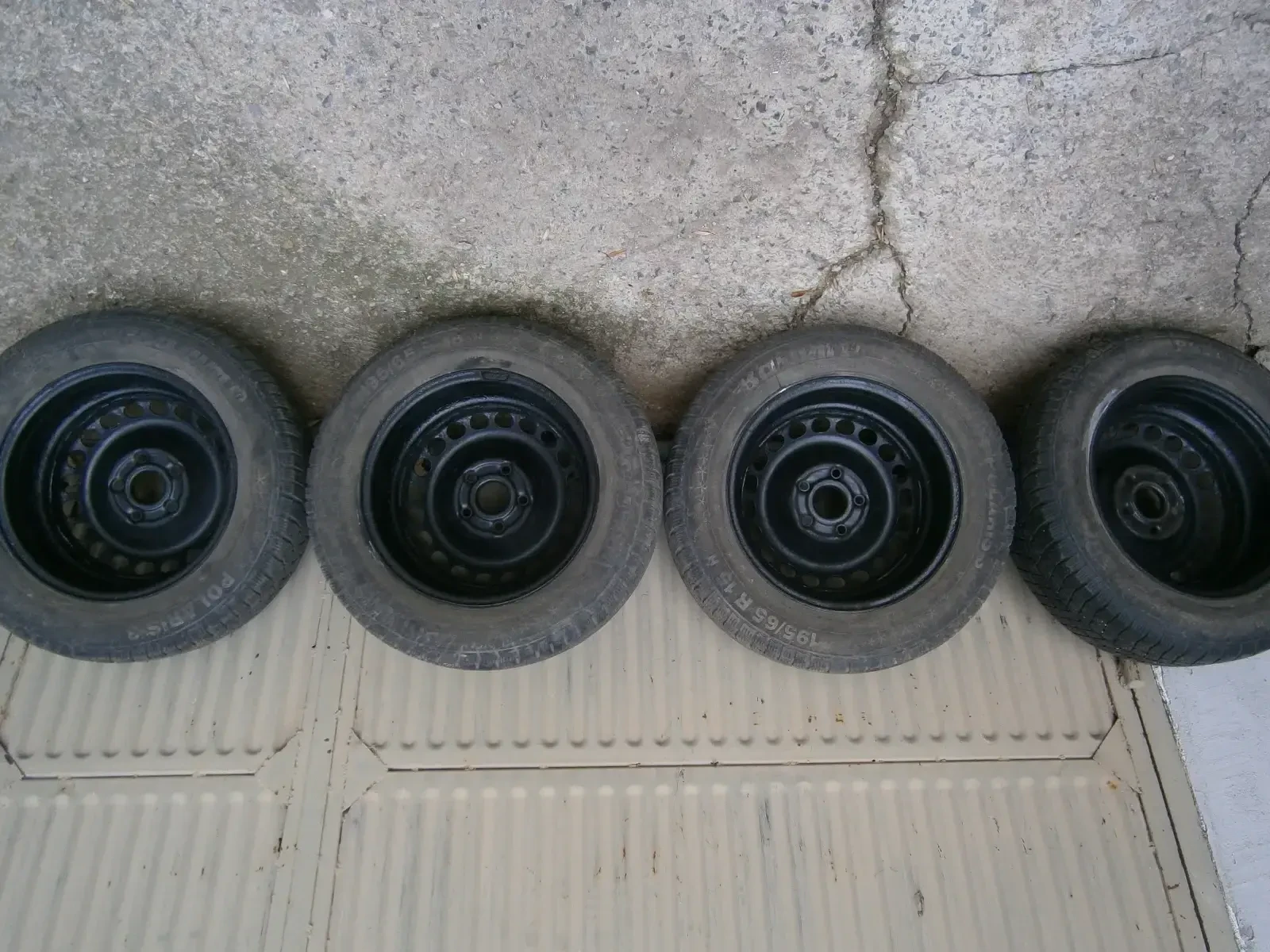 ���� � ������ 195/65R15 �� Audi A4 | Mobile.bg � ����������� 2