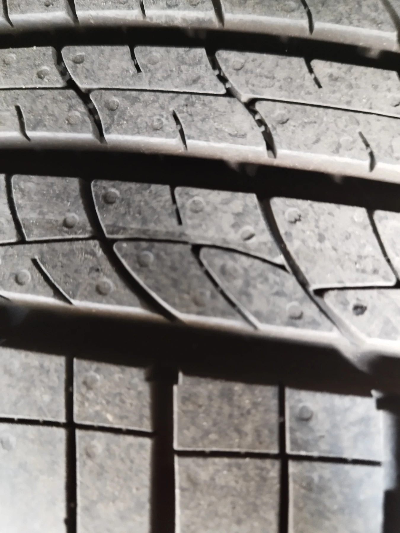 Гуми Летни 225/55R18