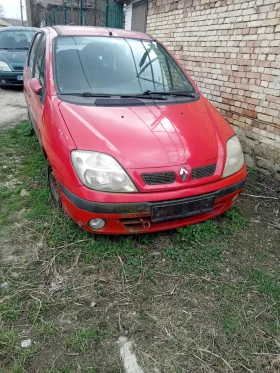 Renault Scenic Хечбек, снимка 5