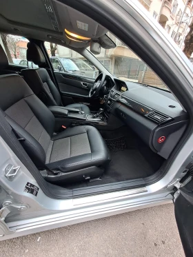 Mercedes-Benz E 220 CDI, снимка 11