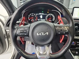Kia Stinger 3.3TURBO* * AWD* * 83000KM!!!, снимка 9