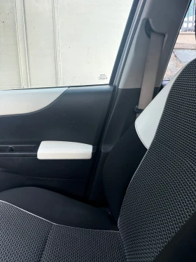 Toyota Yaris, снимка 11