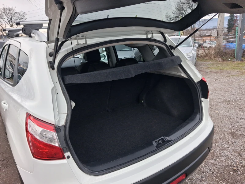 Nissan Qashqai 2.0-141к.с.NAVI ;4х4; АВТОПИЛОТ, снимка 7 - Автомобили и джипове - 52675213