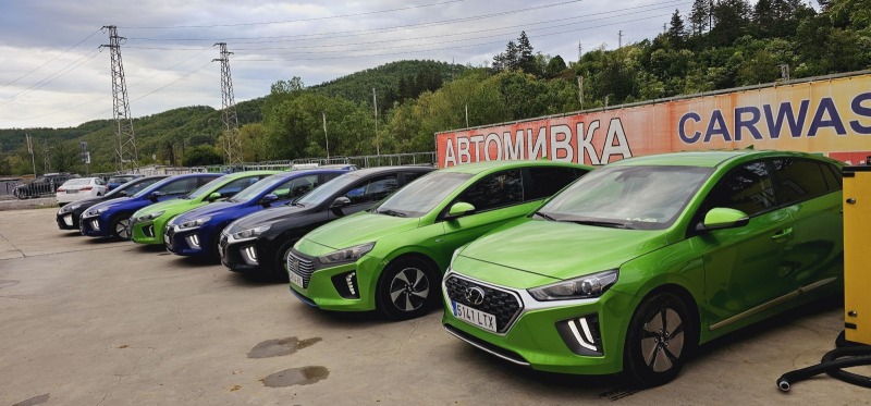 Hyundai Ioniq Full Hybrid* Зелена Перла* ГОТОВ ЗА ТАКСИ, снимка 12 - Автомобили и джипове - 45199669