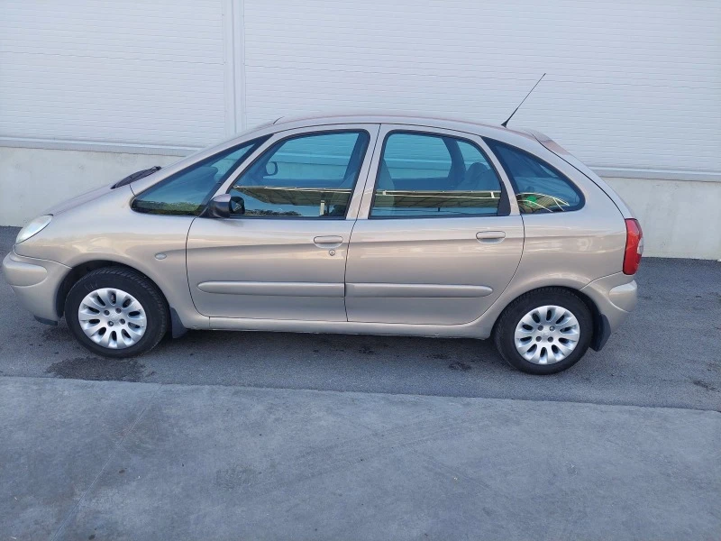 Citroen Xsara picasso, снимка 10 - Автомобили и джипове - 46870649