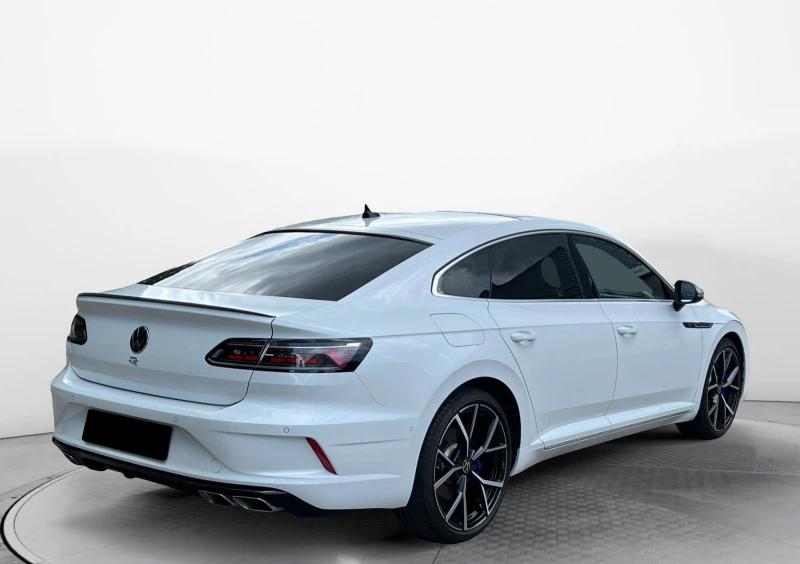 VW Arteon R 2.0 TSI 4Motion = Panorama= Гаранция, снимка 3 - Автомобили и джипове - 47332328