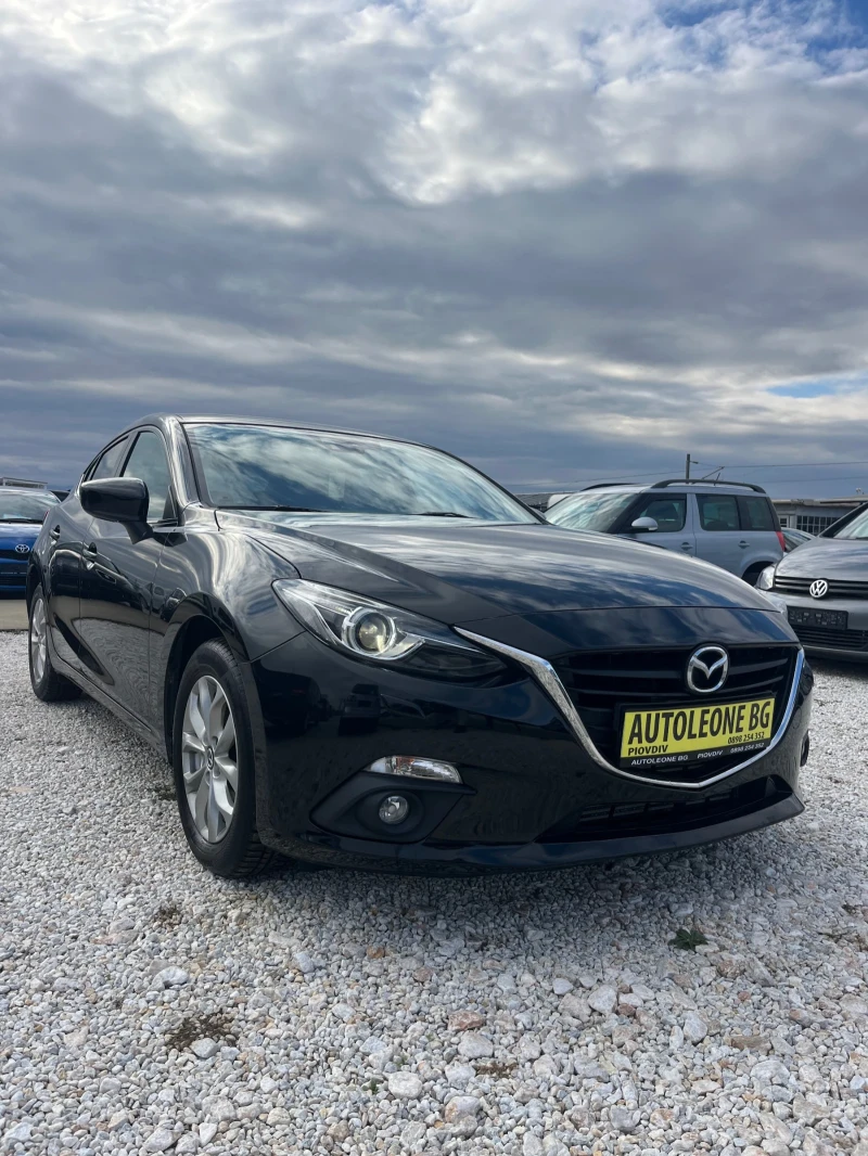 Mazda 3 2.2 SKYACTIV, снимка 1 - Автомобили и джипове - 48390169