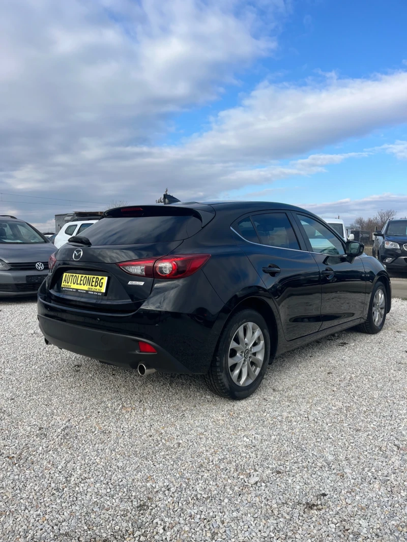 Mazda 3 2.2 SKYACTIV, снимка 6 - Автомобили и джипове - 48390169