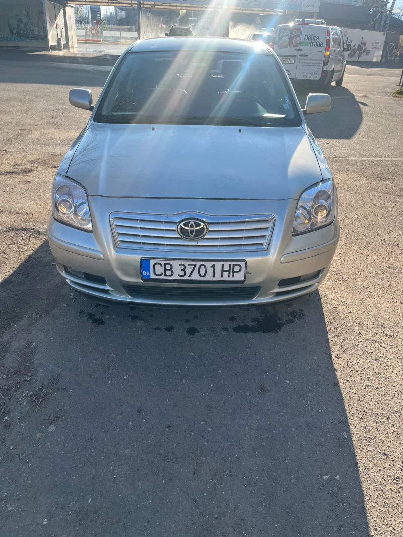 Toyota Avensis седан, снимка 1 - Автомобили и джипове - 48759068