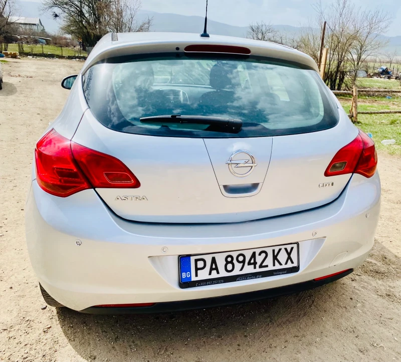 Opel Astra, снимка 4 - Автомобили и джипове - 49514537