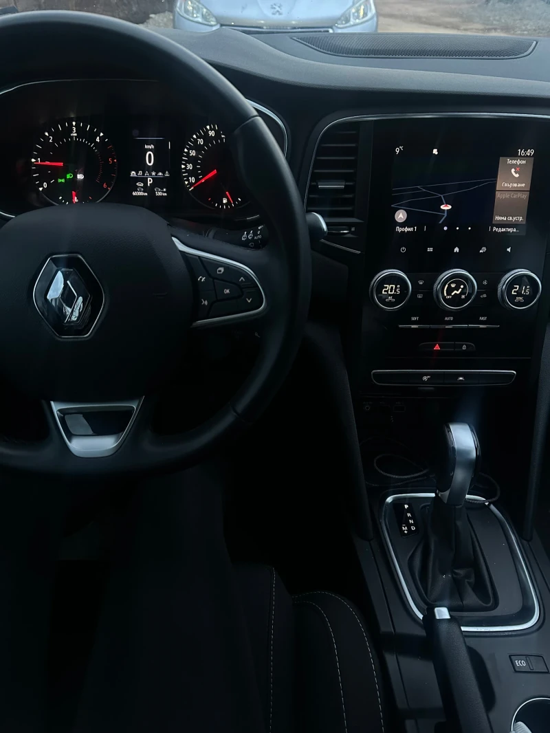 Renault Megane, снимка 17 - Автомобили и джипове - 49979622