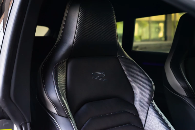 VW Arteon * R-LINE* MASSAGE* 200hp* FULL LED* ЛИЗИНГ* БАРТЕР, снимка 10 - Автомобили и джипове - 51383366