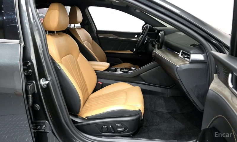 Kia K5, снимка 11 - Автомобили и джипове - 52858279