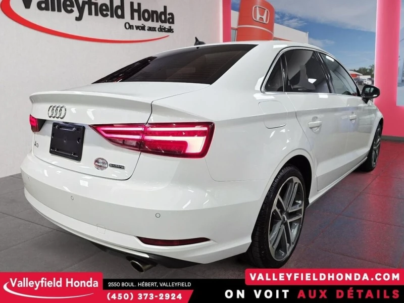 Audi A3 * Technik 45 Quattro * CARFAX * ЦЕНА ДО БГ, снимка 6 - Автомобили и джипове - 52867973