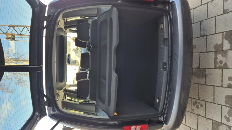 VW Caddy TDI, снимка 11 - Автомобили и джипове - 53497777