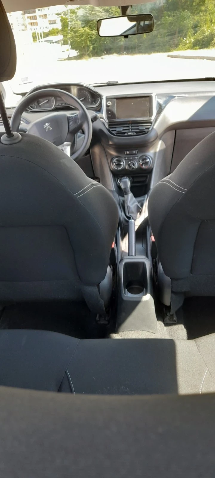 Peugeot 208  - изображение 4