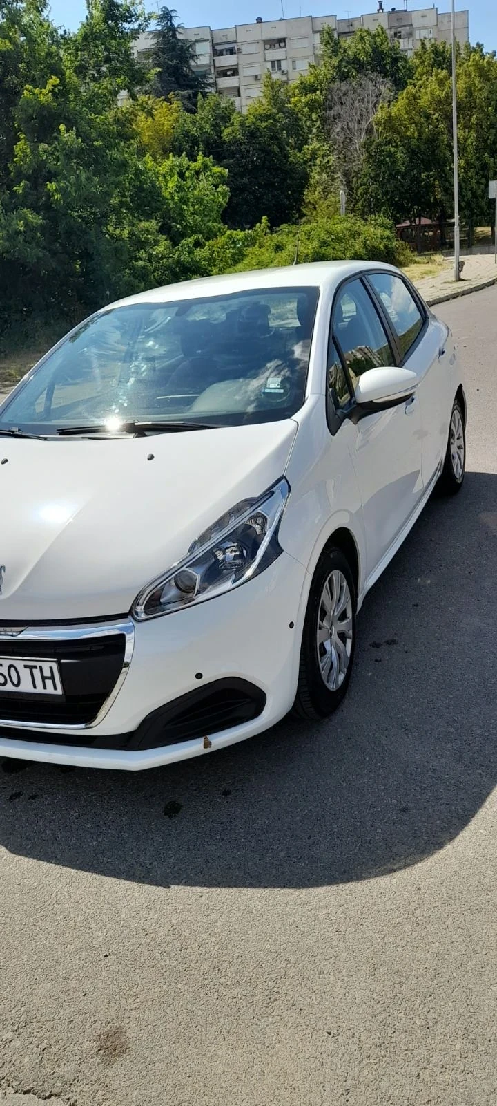 Peugeot 208  - изображение 6
