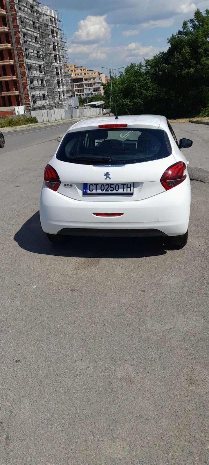 Peugeot 208  - изображение 8