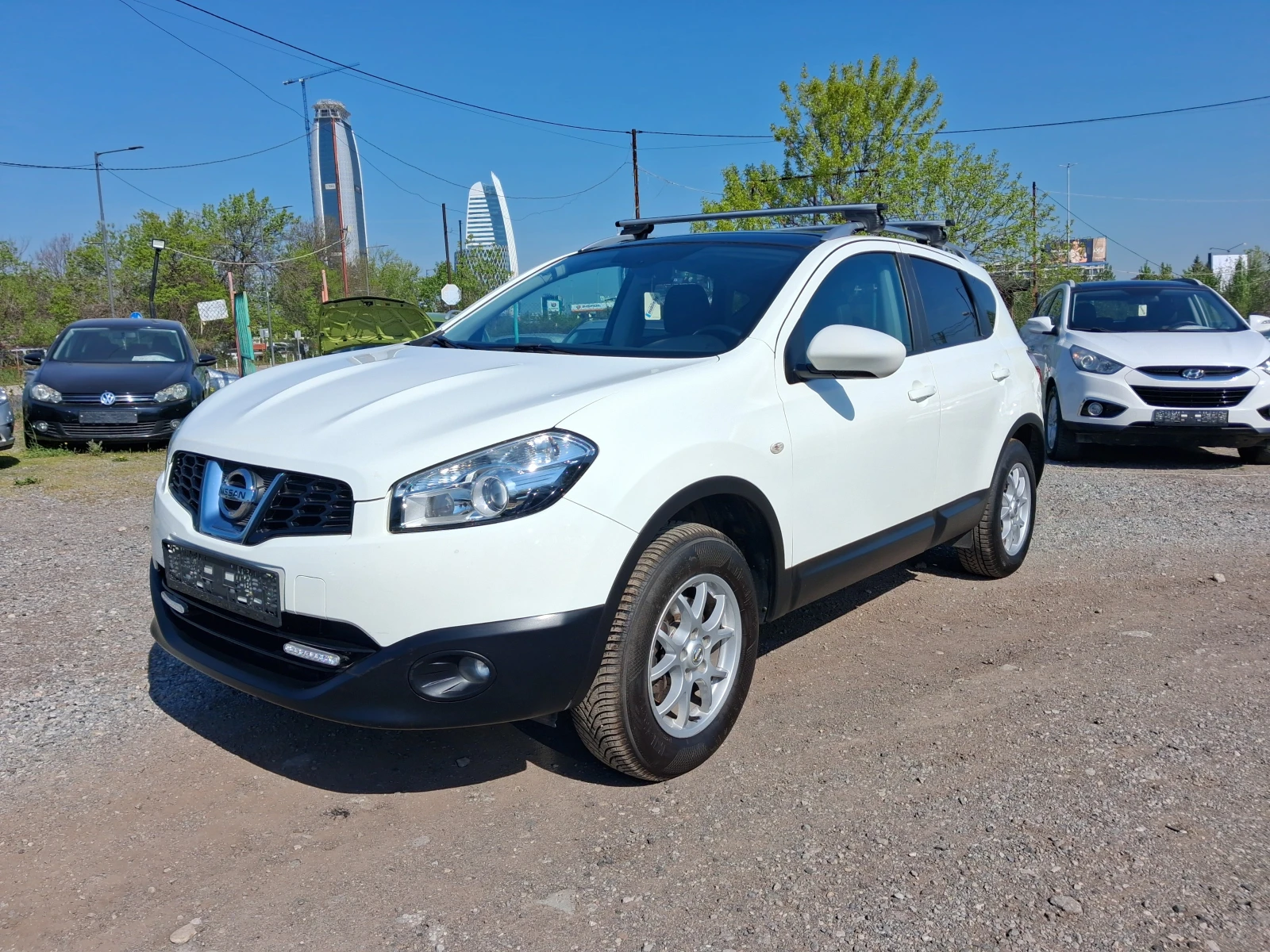 Nissan Qashqai 2.0-141к.с.NAVI ;4х4; АВТОПИЛОТ